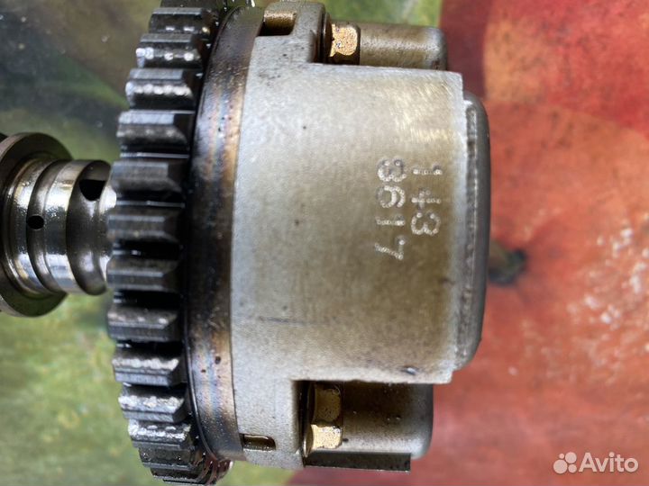 Распределительный вал