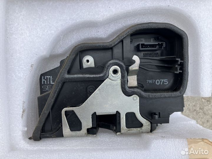 Комплект дверных замков BMW X5 E70