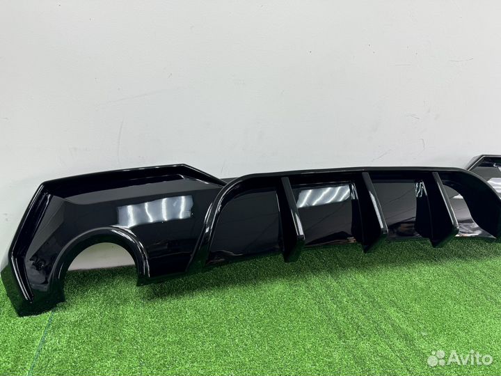 Диффузор задний Глянец Перфоманс BMW G22 G23