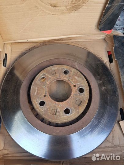 Тормозныe диски передние lexus gs 300