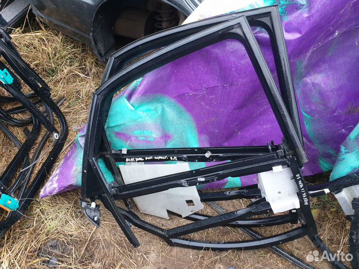 Рамка стекла двери Audi A4 b5 ауди а4 б5 рама в5