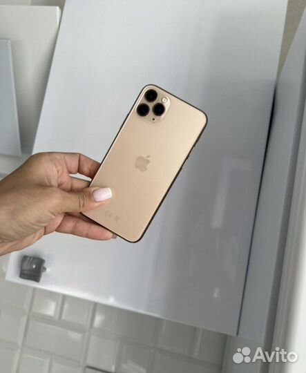 iPhone 11 Pro Gold