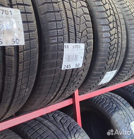 Nokian Tyres Hakkapeliitta 4 235/60 R17 105N