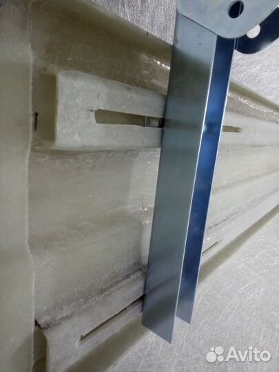 Боковая защита фургона отбойник спойлер Газель