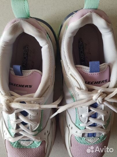 Кроссовки skechers для девочки размер 37,5