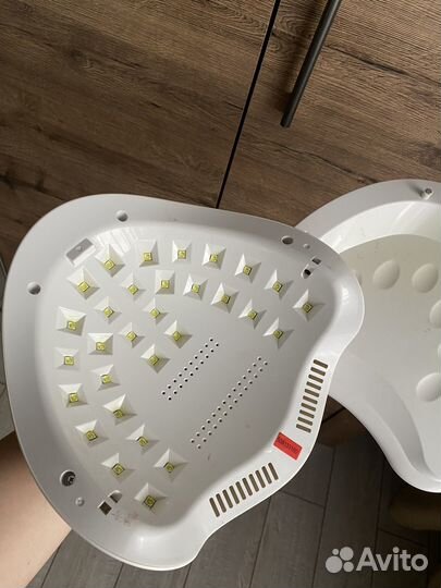 Лампа для маникюра