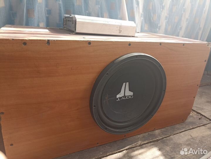 Сабвуфер и усилитель