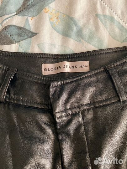 Штаны из экокожи размер S