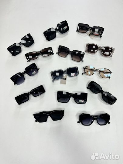 Солнцезащитные очки женские брендовые
