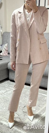 Костюм брючный