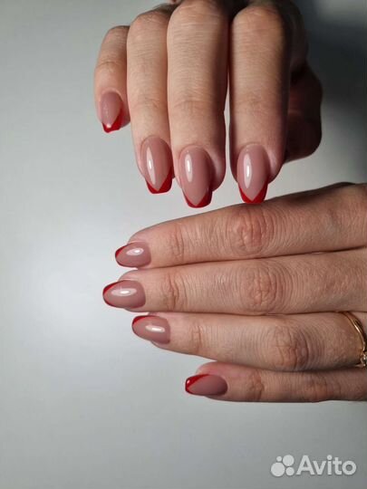 Маникюр, педикюр, наращивание