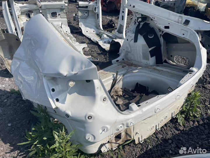 Панель задняя Skoda Octavia