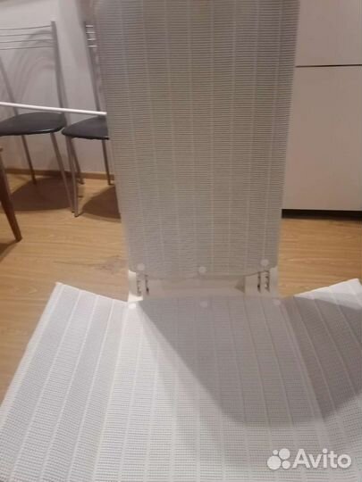 Кресло- подъемник в ванную комнату для инвалида