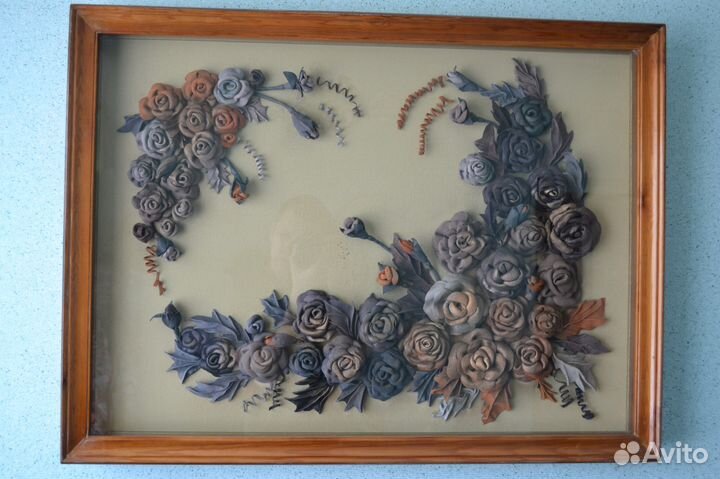 Картина из кожи