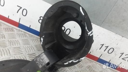 Лючок бака BMW 1 E81 (1KK20IC01)