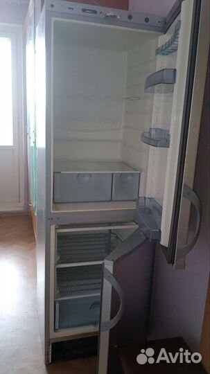 Холодильник на запчасти