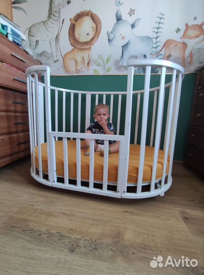 Кроватка 9 в 1 круглая овальная