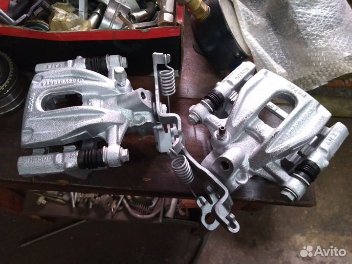 Задние суппорта на Ford