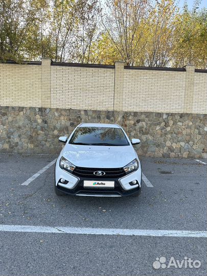 LADA Vesta Cross 1.8 МТ, 2018, 192 500 км