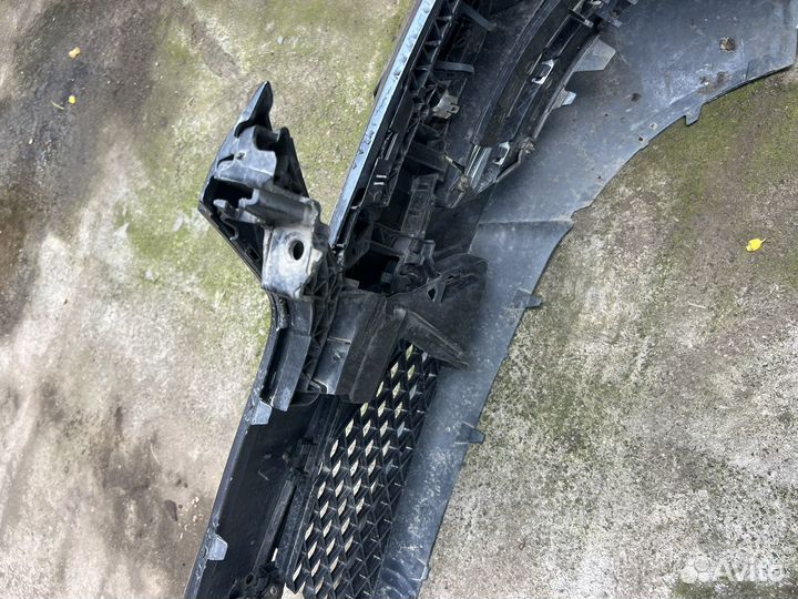 Передний бампер мерседес w204 рест