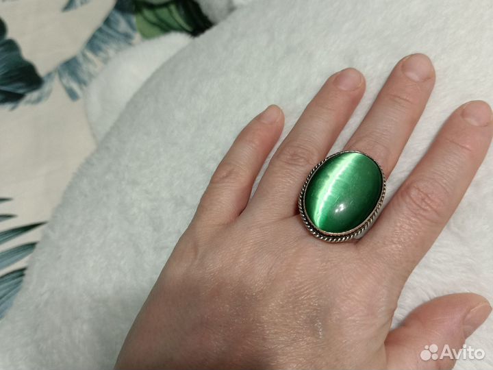 Серебряное кольцо женское