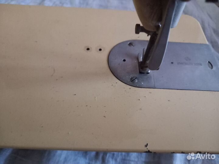 Швейная машинка финская