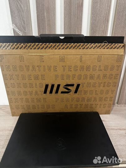 Игровой ноутбук MSI katana 17,3