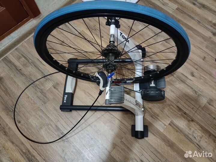 Велостанок tacx sirius