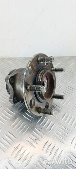 Ступица задняя Mitsubishi Outlander Xl