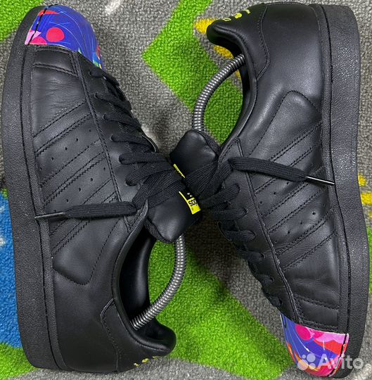 Adidas Pharell Williams Superstar оригинал