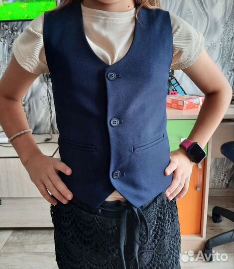 Жилет школьный для девочки