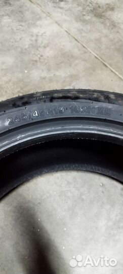 Arivo Winmaster ARW2 245/45 R19 102H