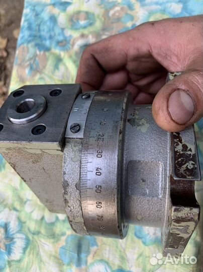 Модель. вфг Вертикальная фрезерная головка