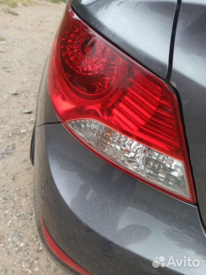 Задний плафон