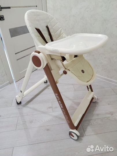 Стульчик для кормления happy baby