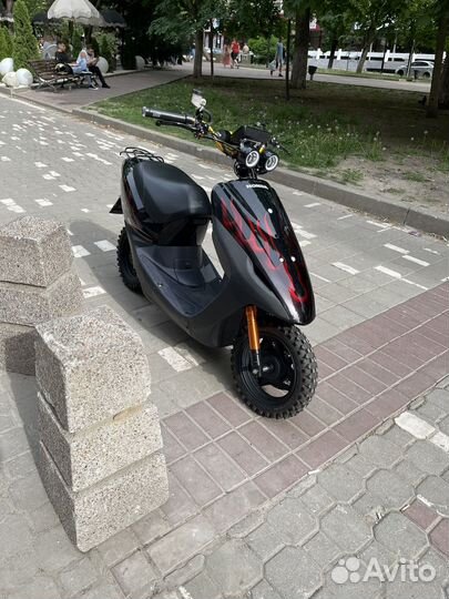 Электроскутер Honda Dio