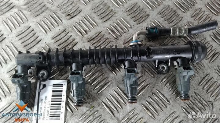 Топливная рампа Opel Corsa C 2003 0280151076