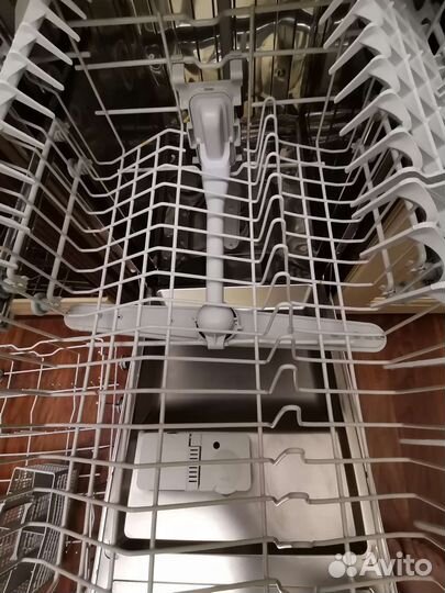 Посудомоечная машина whirlpool