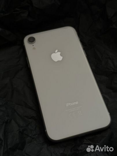 iPhone Xr, 64 ГБ