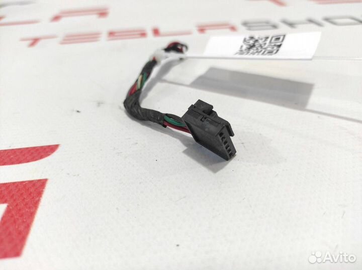 Разъем (фишка) проводки Tesla Model S 2015