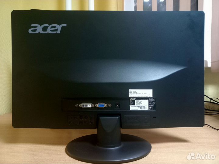 Монитор Acer 22 дюйма