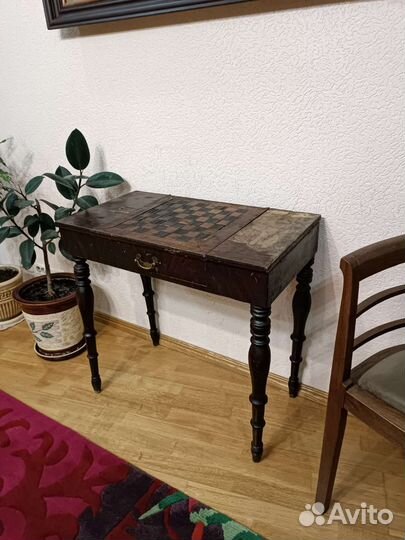 Шахматный столик, красное дерево, антикварный