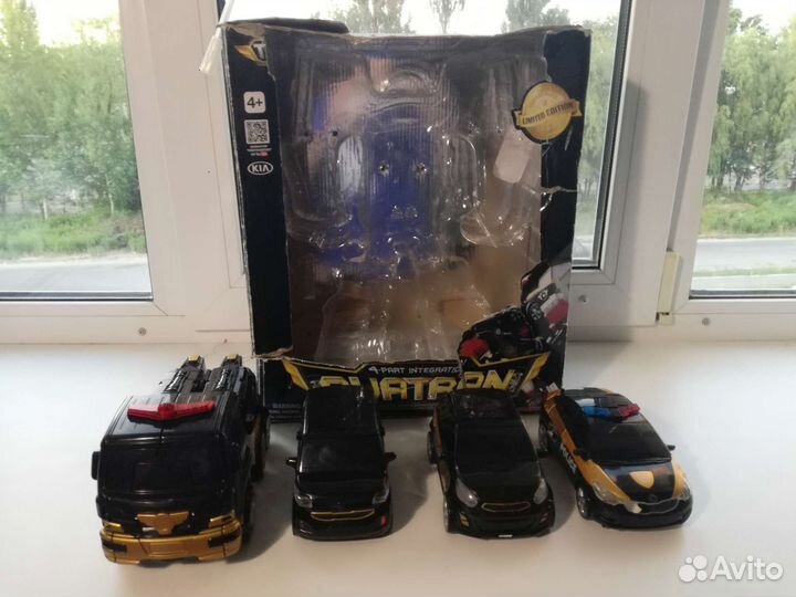 Трансформер Tobot Quatran