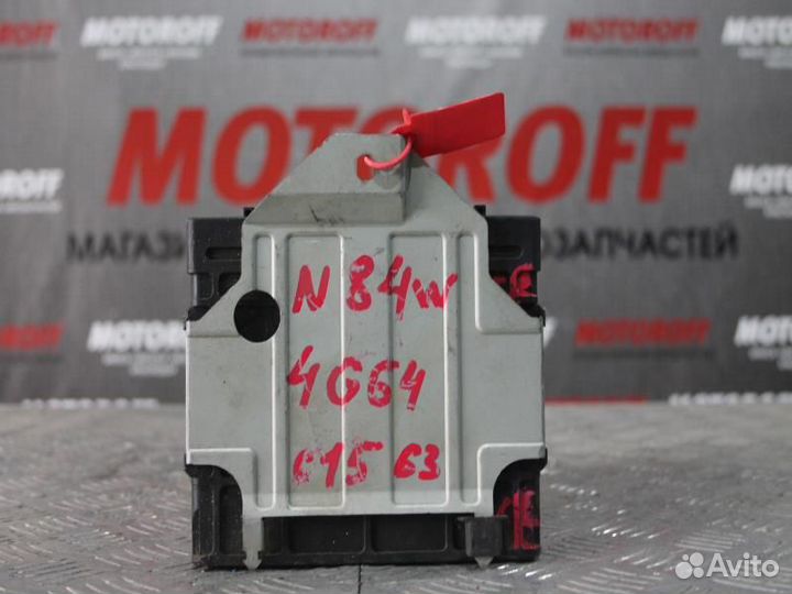 Блок управления Митсубисси MR477435