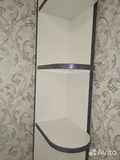 Полка настенная угловая