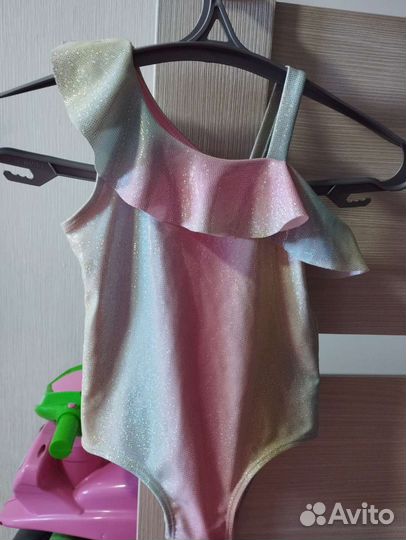 Детский купальник на 3-4 года