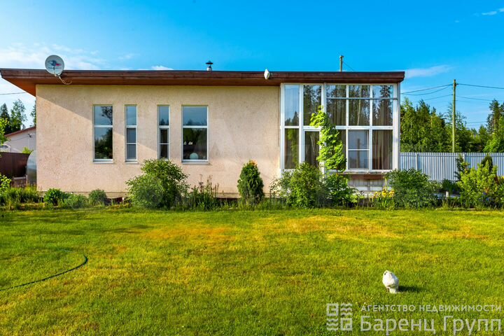 Дом 93 м² на участке 15 сот.