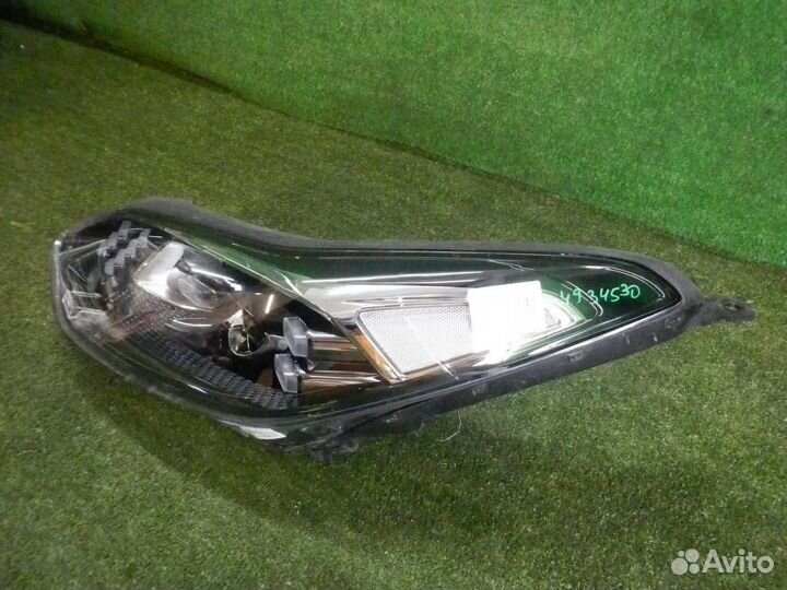 Фара левая Kia Sportage