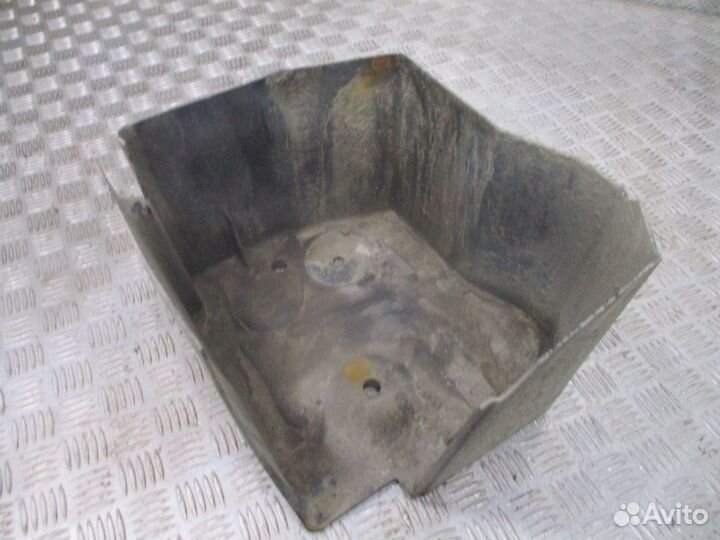 Крышка отсека клапанов Scania 1724871