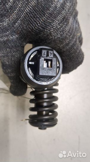 Форсунка топливная Volkswagen Passat 5, 2002